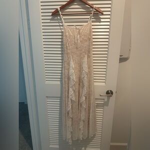 Elegant White Lace Maxi Dress